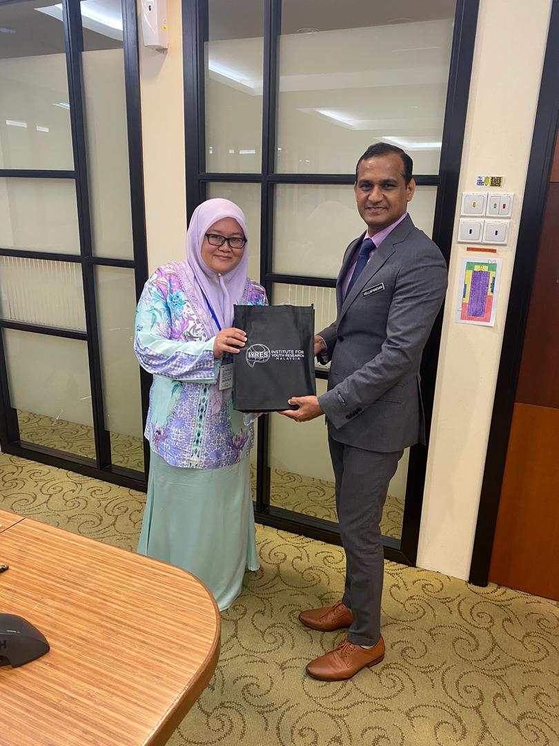 Sesi Perkongsian Penggunaan Sistem e-MYInd Bagi Merekod Program Bersama Kementerian Wilayah Persekutuan (KWP) 