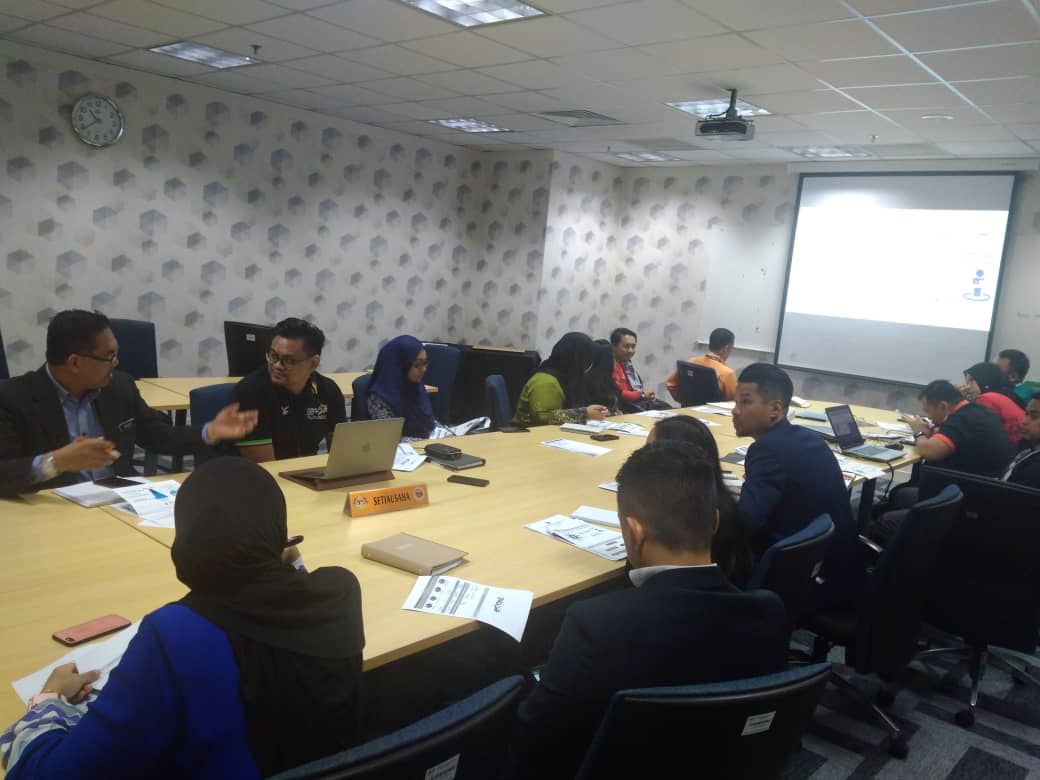 Sesi Penyebarluasan Sistem e-MYInd Peringkat Bahagian Pembangunan 